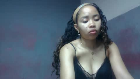 elisabethee online show from June 2026 11:49:02 AM