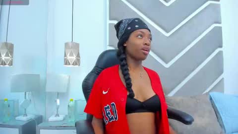 elisabettamonroy online show from October 2025 04:04:01 PM