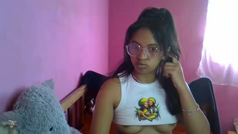 elisah01 online show from May 2026 05:59:01 AM