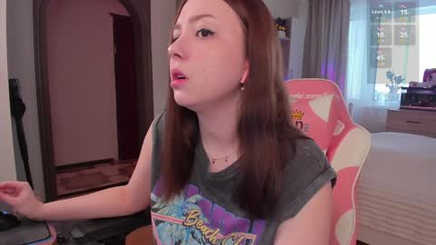 Elise    online show from January 2025 09:48:01 AM