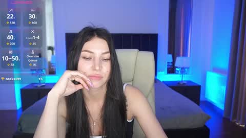 Snapshot of elisevelour chatting on May 2026 12:56:02 PM elisevelour online show from May 2026 12:56:02 PM