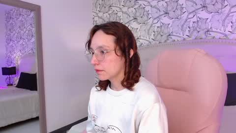 Eliza online show from January 2025 07:37:01 PM