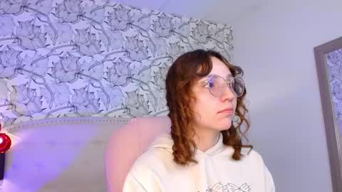 Eliza online show from March 2025 07:38:02 PM