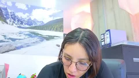 Eliza online show from May 2026 05:10:02 PM