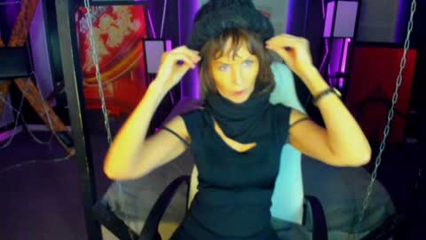 Elizabethangel online show from January 2025 11:53:02 PM