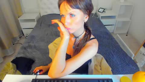 Elizabethangel online show from January 2025 03:52:01 AM