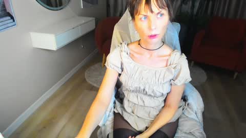 Elizabethangel online show from February 2025 04:27:01 AM