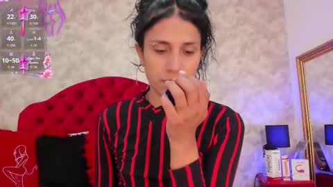 Elizabet Taylor online show from November 2025 03:33:01 PM