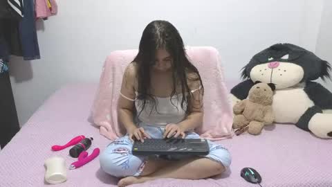 Snapshot of elizabeth_evanz chatting on April 2026 07:14:02 AM elizabeth online show from April 2026 07:14:02 AM