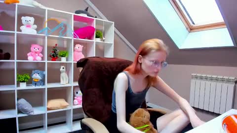 Elizabeth online show from January 2025 04:09:02 AM