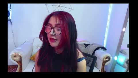 Snapshot of elizabeth_loren chatting on October 2025 05:55:02 PM Elizabeth Loren online show from October 2025 05:55:02 PM