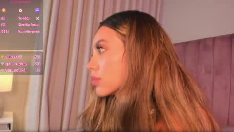 elizabeth_roche online show from April 2026 07:58:01 PM