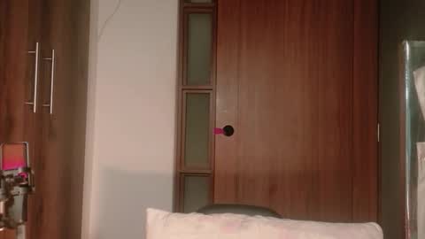 Lizzy online show from September 2025 03:50:01 PM