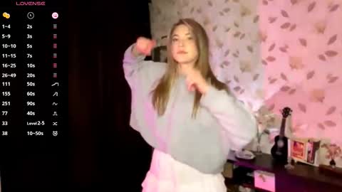 Mia online show from February 2026 05:33:01 PM