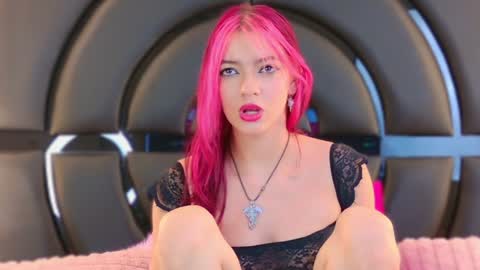 Elizabet online show from February 2025 07:11:01 PM