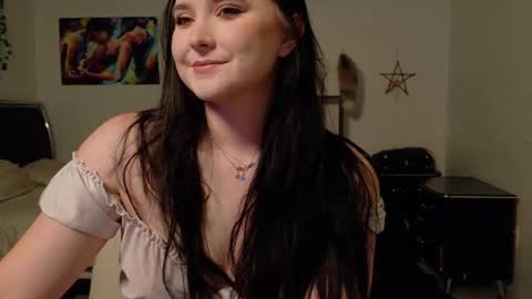 Eliza online show from December 2024 01:28:01 PM
