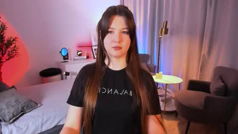 Eliza online show from March 2026 01:17:02 PM