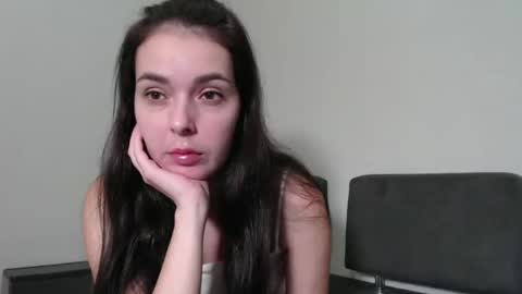 elizbetfox online show from October 2025 06:41:02 PM