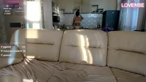 Snapshot of elizsweet chatting on January 2025 01:34:01 PM Eliz online show from January 2025 01:34:01 PM