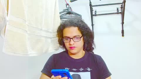 Snapshot of elkingthe chatting on January 2025 12:57:02 PM Diana online show from January 2025 12:57:02 PM