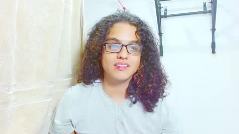 Snapshot of elkingthe chatting on January 2025 02:47:01 AM Diana online show from January 2025 02:47:01 AM