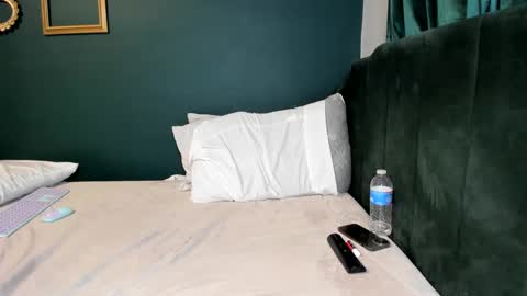 Ella online show from January 2025 07:22:01 AM