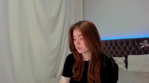 Ella Mayers online show from February 2025 01:55:02 AM