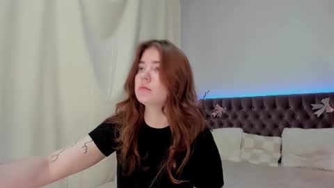 Ella Mayers online show from February 2025 03:42:02 AM