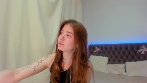 Ella Mayers online show from March 2025 04:58:02 AM