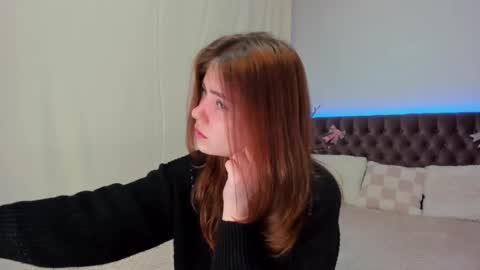 Ella Mayers online show from March 2025 09:14:02 PM