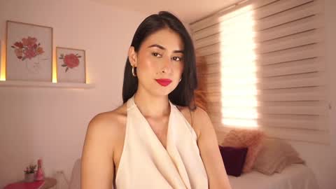 ELLA OWEN online show from September 2025 03:14:01 PM