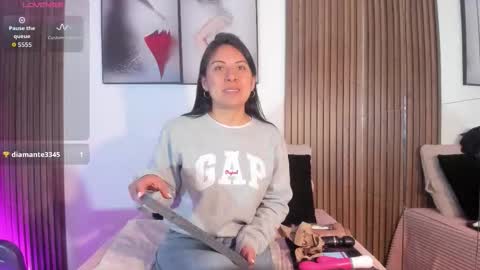 ella rouse online show from October 2025 12:14:02 PM