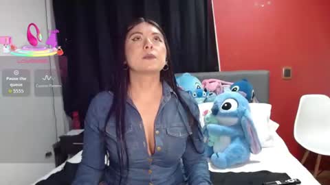 Snapshot of ella_rouse1 chatting on July 2026 11:08:02 AM ella rouse online show from July 2026 11:08:02 AM