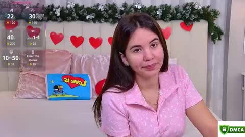 Ella online show from October 2025 04:00:01 AM