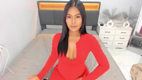 Snapshot of ellabrown_ chatting on February 2026 04:01:01 PM SINGLE PO online show from February 2026 04:01:01 PM