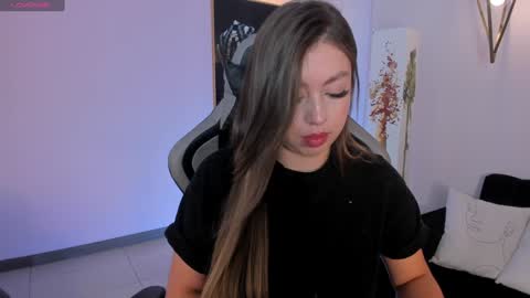 EllaClark online show from December 2024 06:57:02 PM