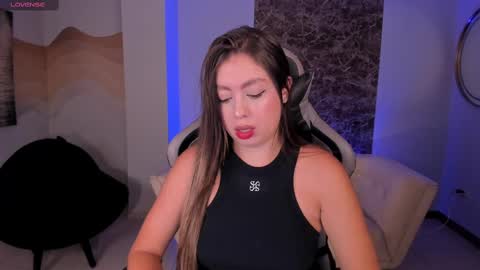 EllaClark online show from February 2025 11:14:02 AM