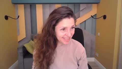 EllaLongs online show from March 2026 12:33:01 PM