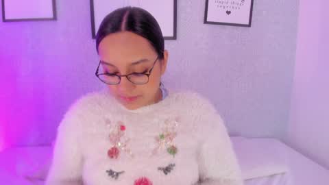Ella online show from December 2024 05:16:02 AM