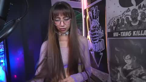 follow me on instagram .    online show from February 2025 04:18:02 AM