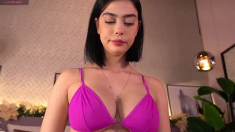Elle Diane online show from December 2024 12:46:02 AM