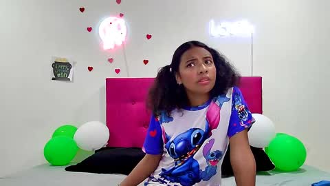 ellie_cute7 online show from April 2026 07:22:01 PM