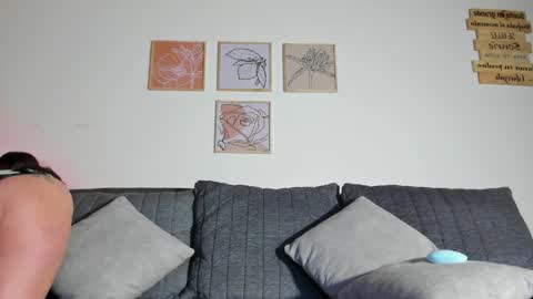 Ellie online show from March 2026 11:10:02 AM