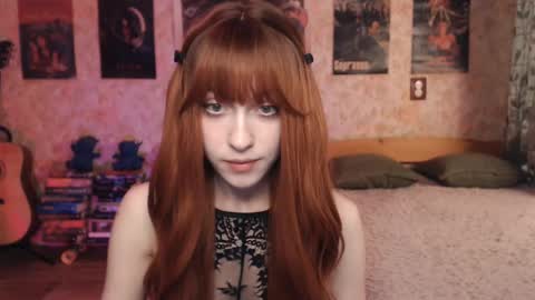Snapshot of ellie_friendly chatting on September 2025 11:17:01 PM ellie_friendly online show from September 2025 11:17:01 PM