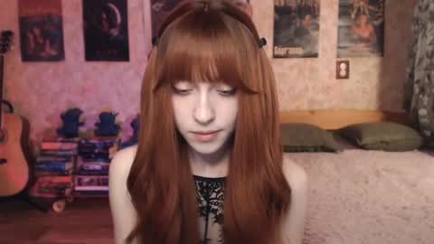 Snapshot of ellie_friendly chatting on September 2025 11:29:02 PM ellie_friendly online show from September 2025 11:29:02 PM