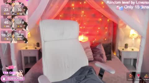  Ellie Jhonson  online show from January 2025 02:47:01 PM