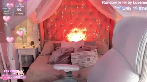  Ellie Jhonson  online show from March 2025 05:43:02 PM