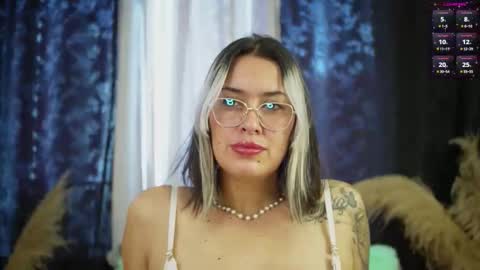 Ellie Ramos online show from October 2025 12:55:01 PM