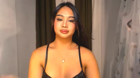 ellie online show from November 2025 04:39:02 PM