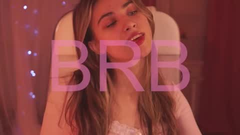 elliecutes online show from March 2025 02:19:02 AM